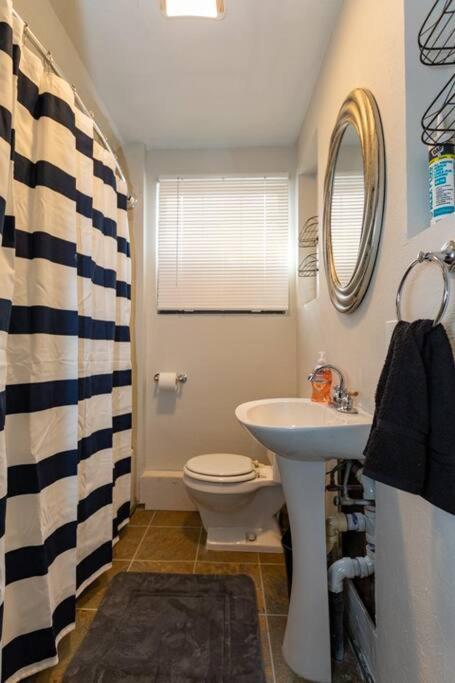 Сasa de vacaciones Cozy & Comfy In The - W Parking Pittsburgh